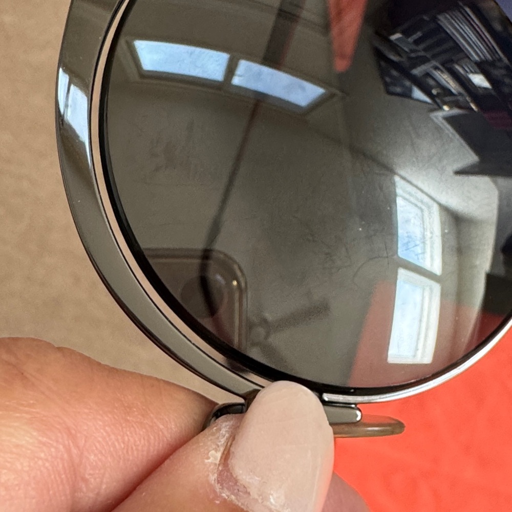 FENDI Round Cat-Eye Rim Sunglasses – Made in Italy ✨ - Picture 15 of 16